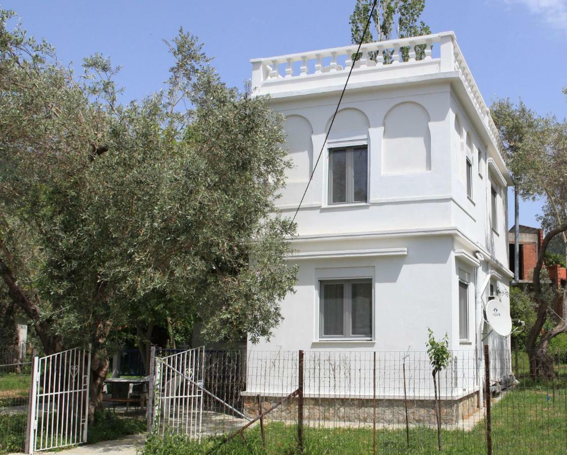 O Pyrgos Accommodations Panormos  Exterior photo